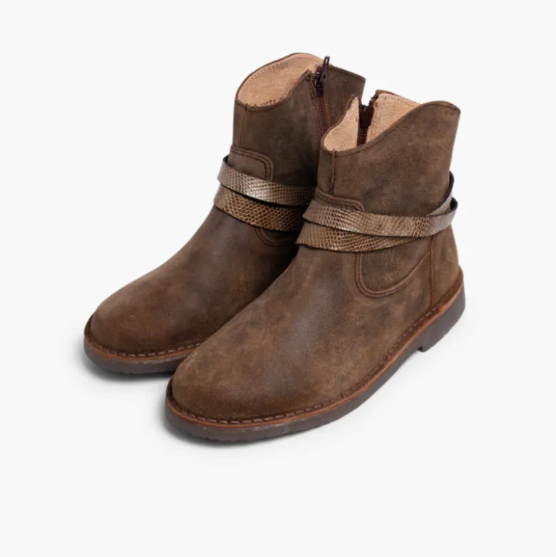 Botas Bajas con Adorno Efecto Serpiente