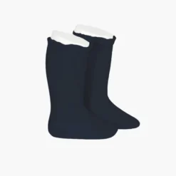 Calcetines altos con puntilla
