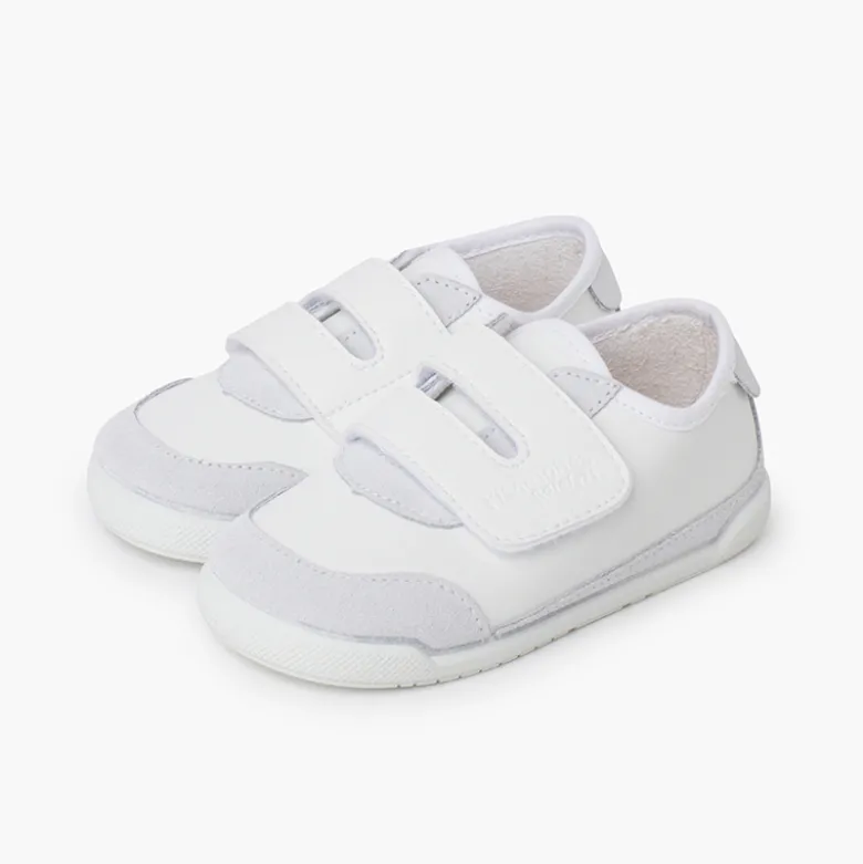 Deportivas barefoot combinadas piso blanco