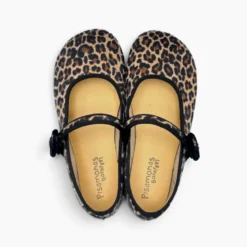 Merceditas barefoot animal print