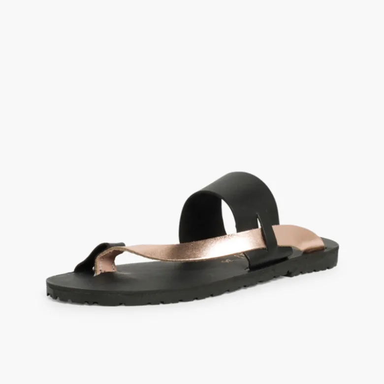 Sandalias de dedo metalizadas niña y mujer