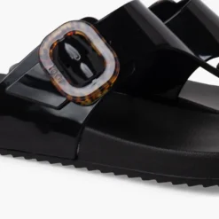 Sandalias dedo extra light brillo mujer