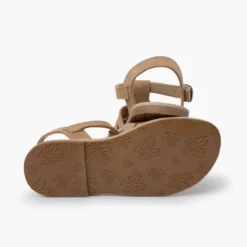 Sandalias niña tipo gladiador piel grabada