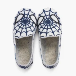 Zapatillas bajas andar por casa tela araña