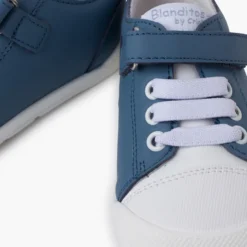 Zapatillas Blanditos Cordones y Tira Adherente
