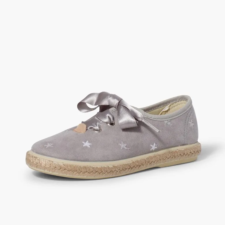 Zapatillas bordado estrellas cordones raso