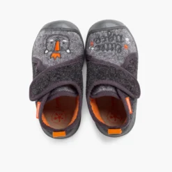 Zapatillas casa Biomecanics puntera reforzada