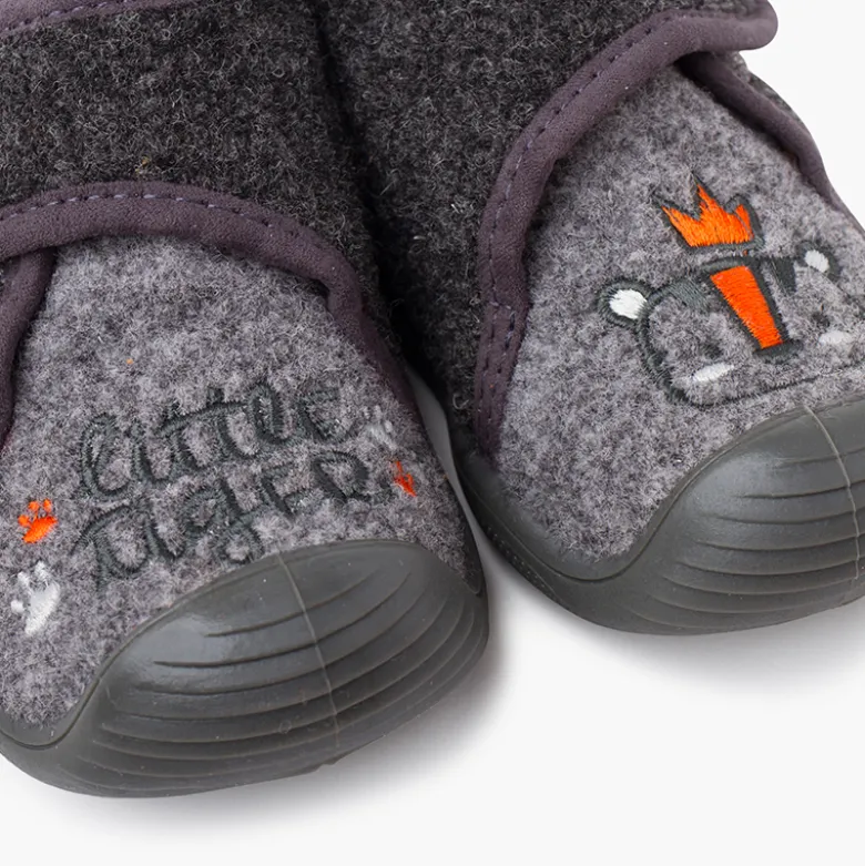 Zapatillas casa Biomecanics puntera reforzada