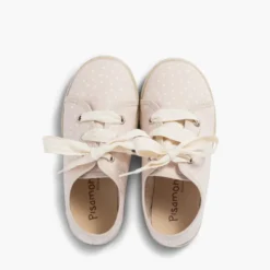 Zapatillas tela puntitos niña